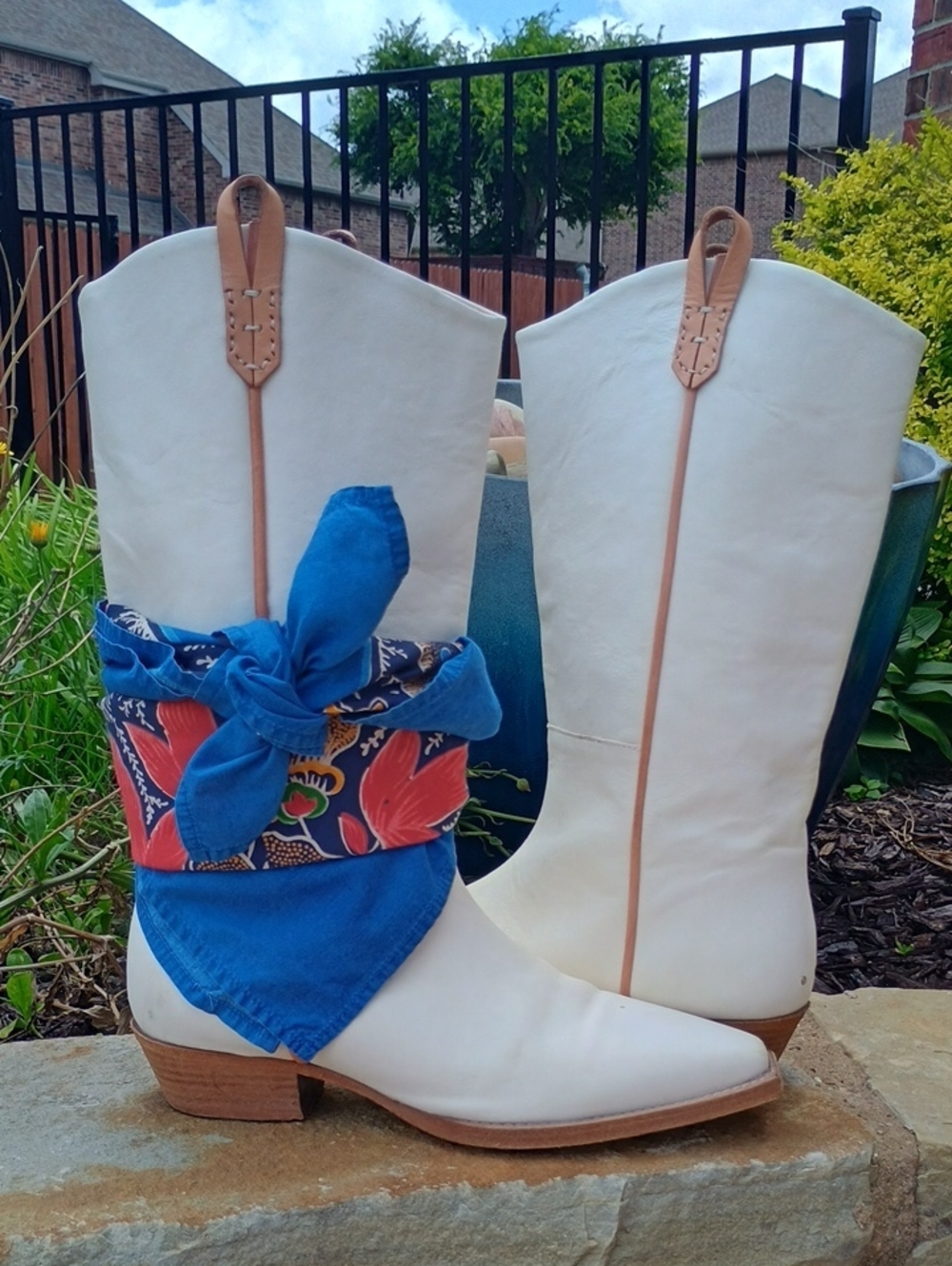 We The Free Free People White Leather Montage Western Cowboy Boots Size 39.5 - Picture 2 of 8